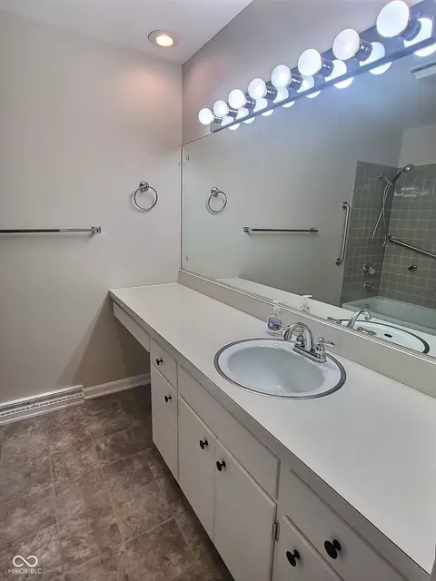 3529 31st St, Columbus, IN 47203 photo 13