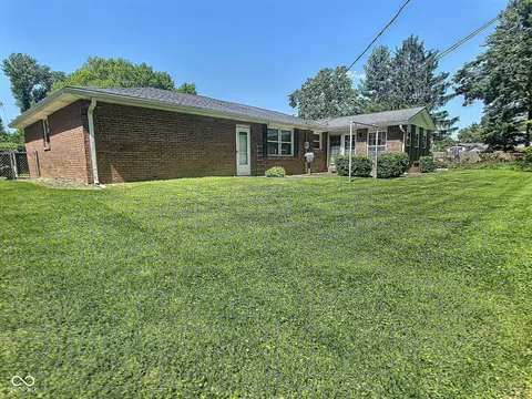 3529 31st St, Columbus, IN 47203 photo 23