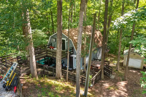 11213 Oak Grove Church Rd, Poland, IN 47868