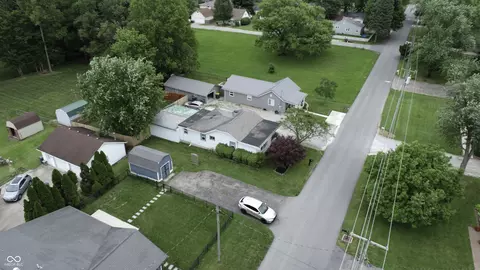 113 E Indiana Ave, Pendleton, IN 46064 photo 6