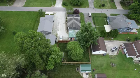 113 E Indiana Ave, Pendleton, IN 46064 photo 7