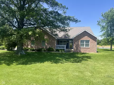 8674 S State Road 46, Terre Haute, IN 47802