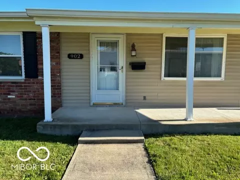 902 24th St, Columbus, IN 47201 photo 2