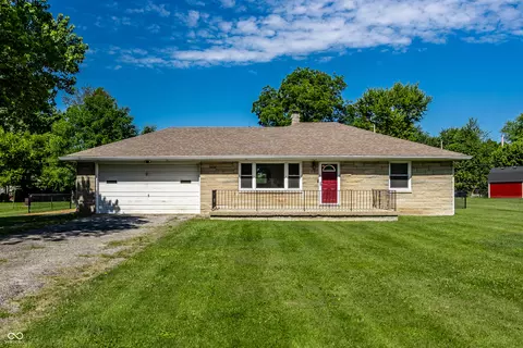 4818 Oaknoll Dr, Indianapolis, IN 46221