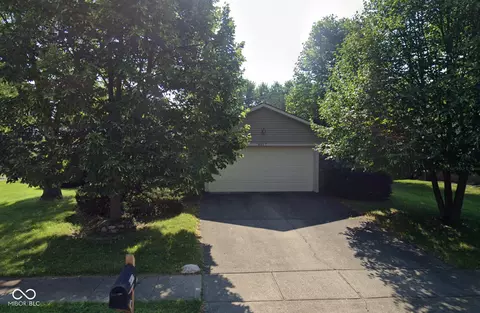 8817 Gunpowder Dr, Indianapolis, IN 46256