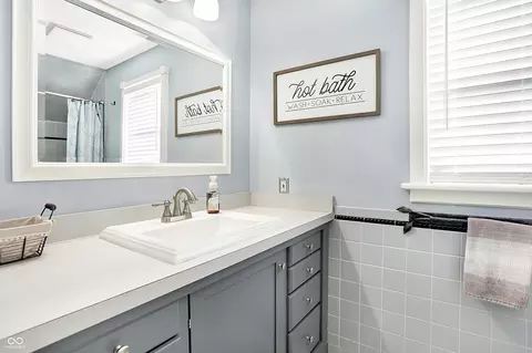 112 W High St, Pendleton, IN 46064 photo 25