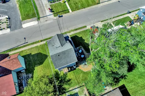 112 W High St, Pendleton, IN 46064 photo 5