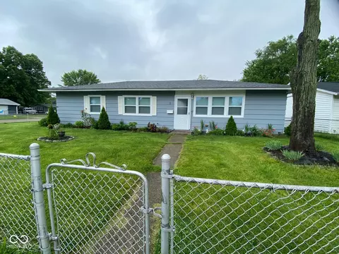 2 Tousley Ct, Indianapolis, IN 46224