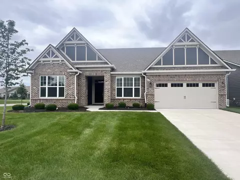 5194 Chambers Dr, Mccordsville, IN 46055