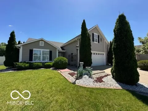 2247 Layton Park Dr, Indianapolis, IN 46239