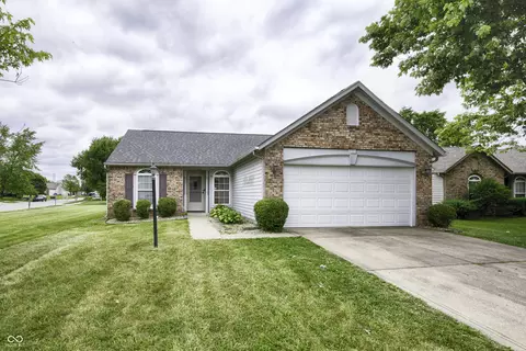 2211 Autumn Creek Dr, Indianapolis, IN 46229