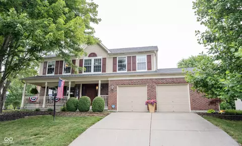 13261 Knoll Rdg, Fishers, IN 46038