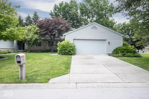 200 Sandbrook Cir, Noblesville, IN 46062