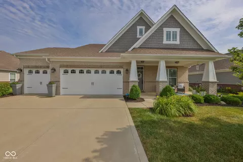 15102 Thoroughbred Dr, Fishers, IN 46040