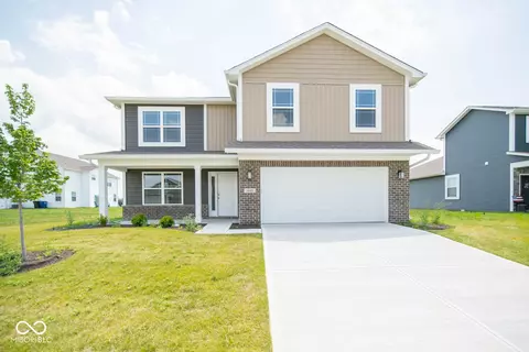 1449 Buttercup Ln, Shelbyville, IN 46176