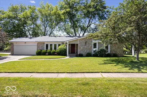 103 Glenwood Ln, Fishers, IN 46038