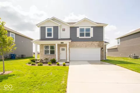 9325 Aspen Gln Dr, Indianapolis, IN 46239