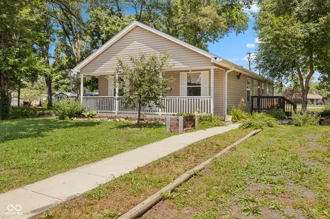 300 E Washington St, Mooresville, IN 46158