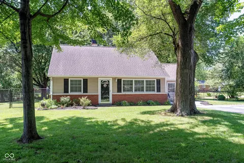 6916 Zionsville Rd, Indianapolis, IN 46268