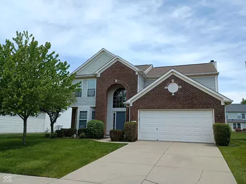 14010 Avalon E Dr, Fishers, IN 46037