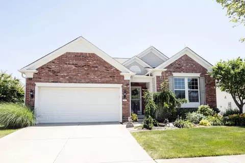 12921 Merlot Ln, Fishers, IN 46037