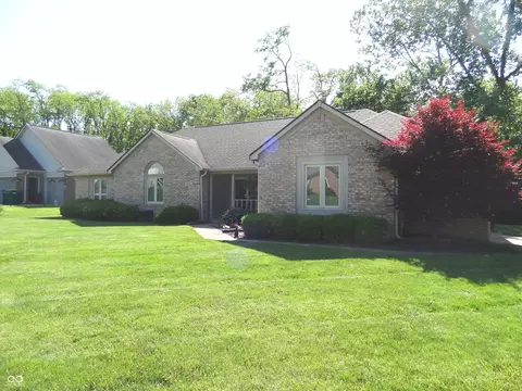 608 Summit Dr, Plainfield, IN 46168 photo 2
