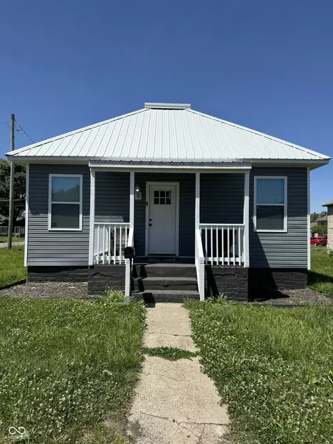1104 E Market St, Crawfordsville, IN 47933