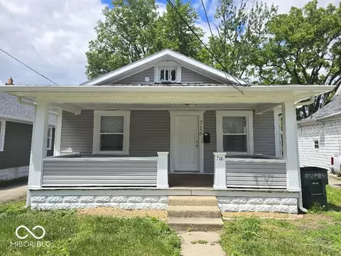 716 W Queen St, Muncie, IN 47303