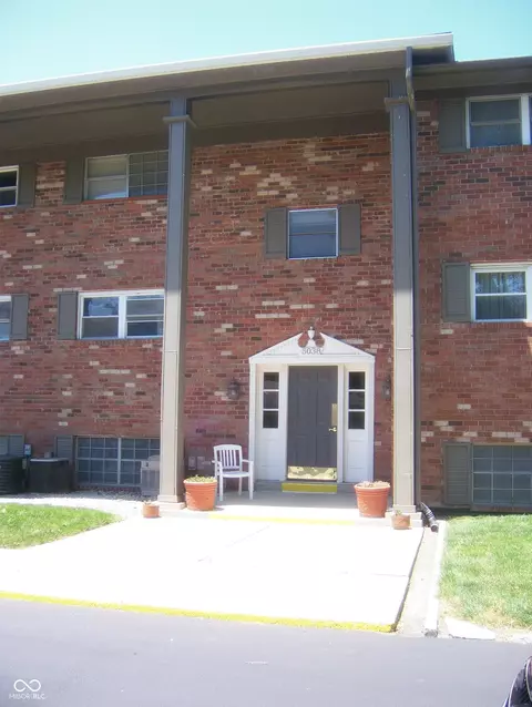 5038 N B N Allisonville Rd N, Indianapolis, IN 46205