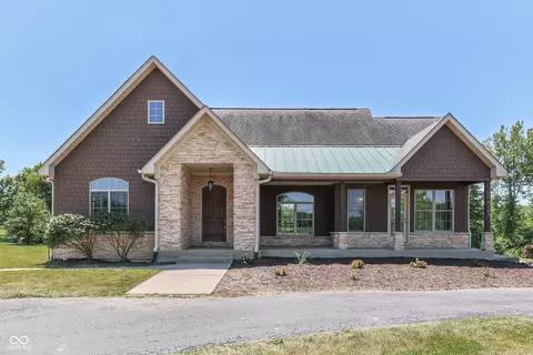 6143 New Harmony Rd, Martinsville, IN 46151