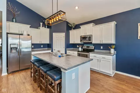 6672 Mayapple Dr, Pendleton, IN 46064 photo 5