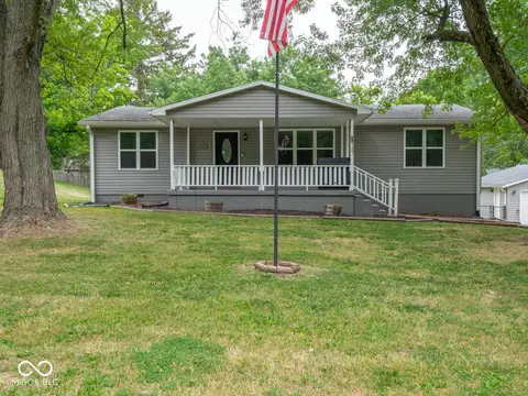 345 Urban St, Danville, IN 46122