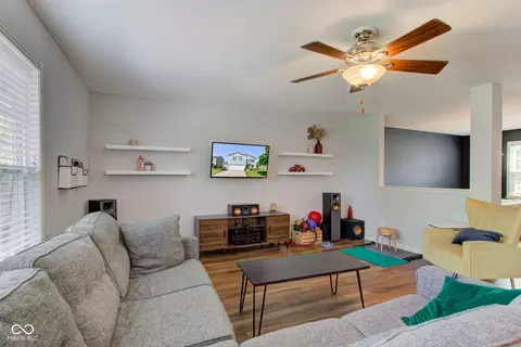 8263 S Firefly Dr, Pendleton, IN 46064 photo 13