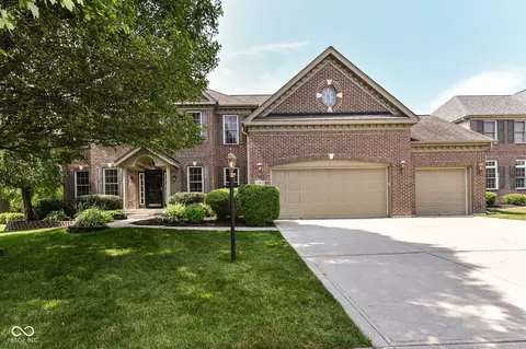 11863 Latrobe Ct, Fishers, IN 46037