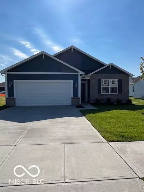 660 Blarney Dr, Pendleton, IN 46064