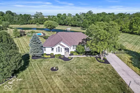 6125 Hanover Chase Ln, Indianapolis, IN 46239