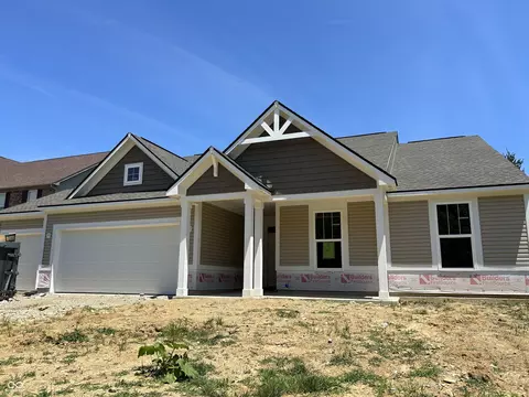 3045 Braeburn, Columbus, IN 47201