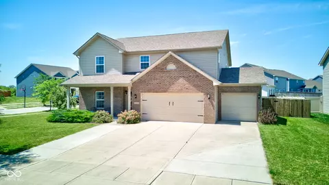 1684 Maplewood Ln, Pendleton, IN 46064 photo 1