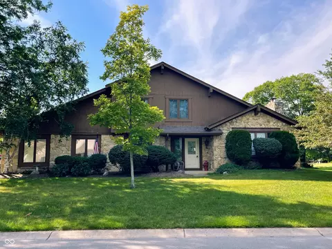 841 Dorchester Dr, Noblesville, IN 46062