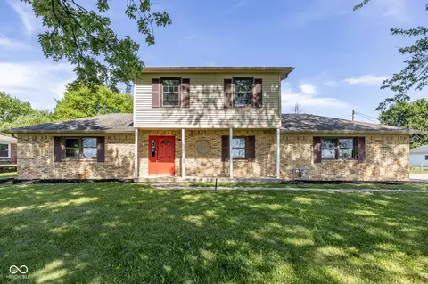 243 N Windswept Rd, Greenfield, IN 46140