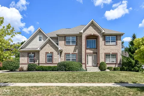 11610 Harvest Moon Dr, Noblesville, IN 46060