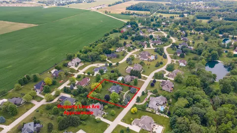 View/Area - 6204 S Fox Chase, Pendleton, IN 46064 photo 6 of 7