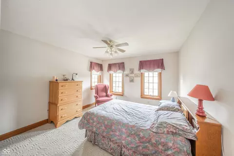 Bedroom - 6204 S Fox Chase, Pendleton, IN 46064 photo 4 of 8
