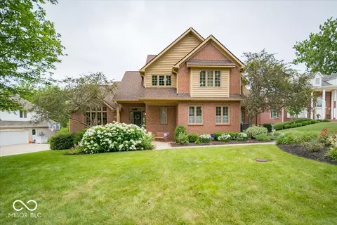 11630 Woods Bay Ln, Indianapolis, IN 46236