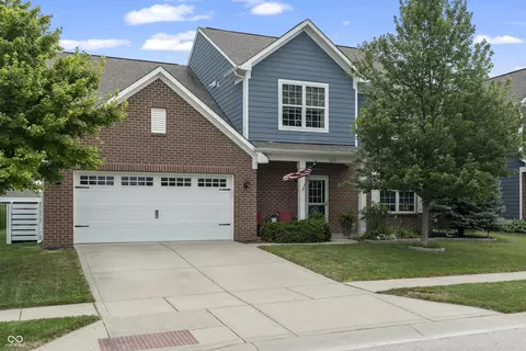 5633 Primrose Dr, Whitestown, IN 46075