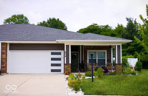 604 N Sobota Way, Trafalgar, IN 46181
