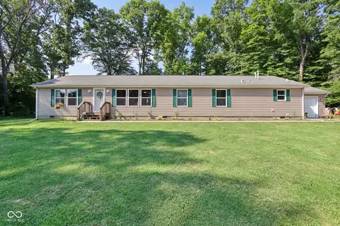 6583 Goose Creek Rd, Freedom, IN 47431