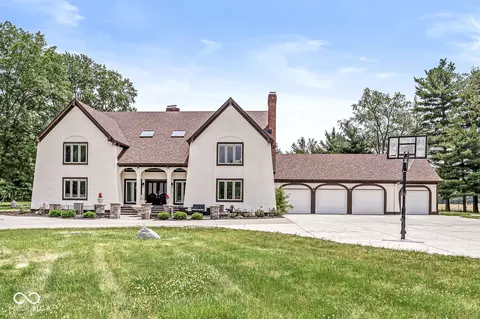 9741 Ditch Rd, Carmel, IN 46032