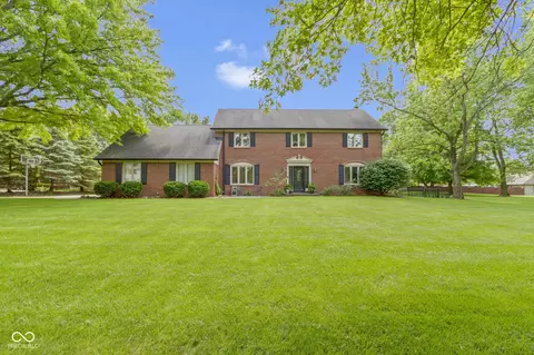 1679 Wellington Ct, Avon, IN 46123