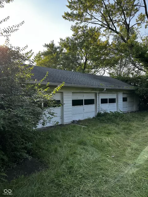2916 S Arlington Ave, Indianapolis, IN 46203
